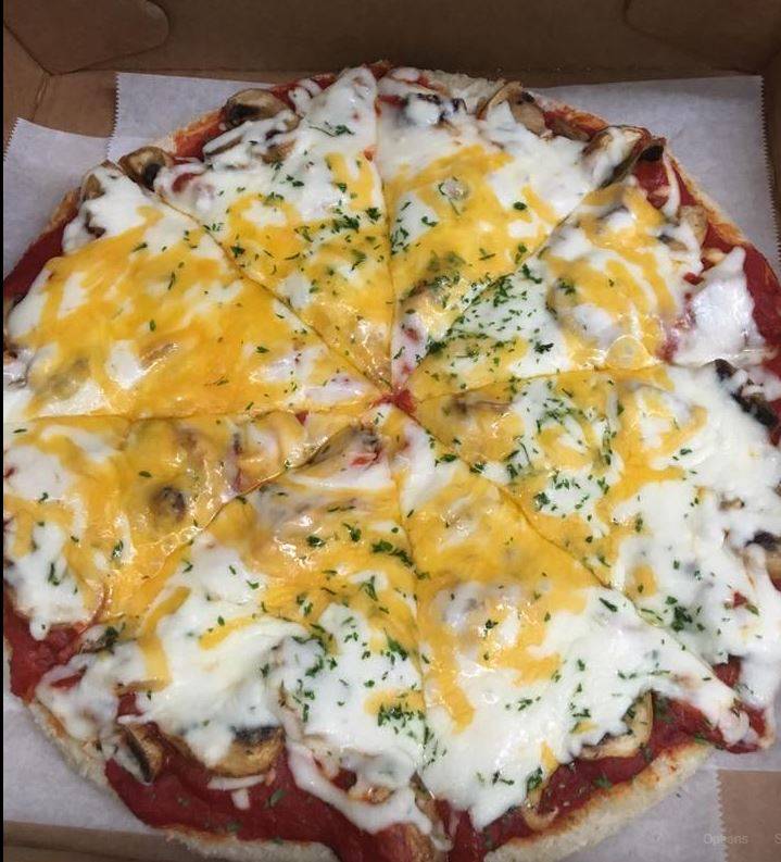 The Simmering Pot | restaurant | 930 E Grafton Rd, Fairmont, WV 26554, USA | 3043665500 OR +1 304-366-5500