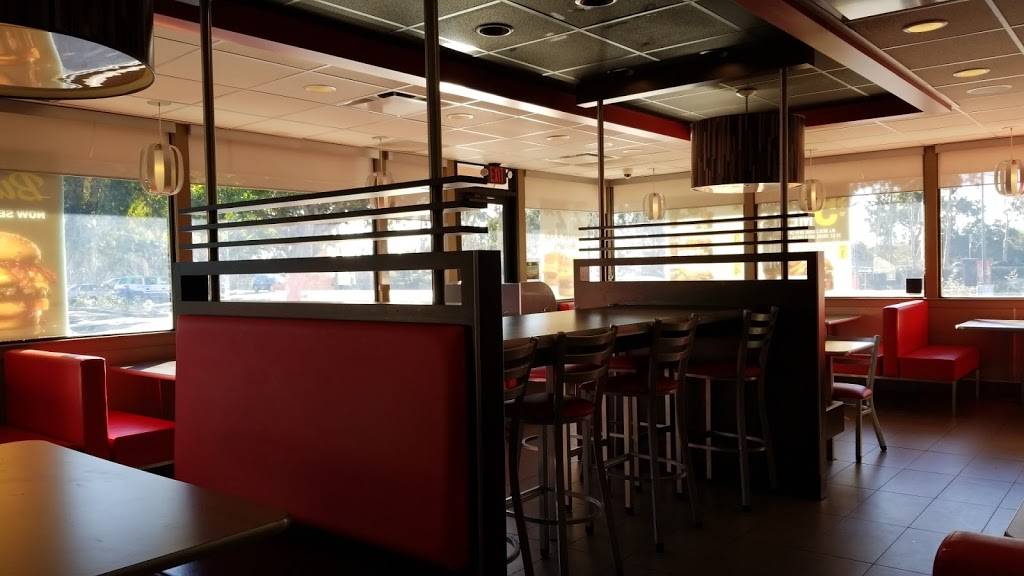 Carls Jr. | restaurant | 717 W Channel Islands Blvd, Port Hueneme, CA 93041, USA | 8059854842 OR +1 805-985-4842