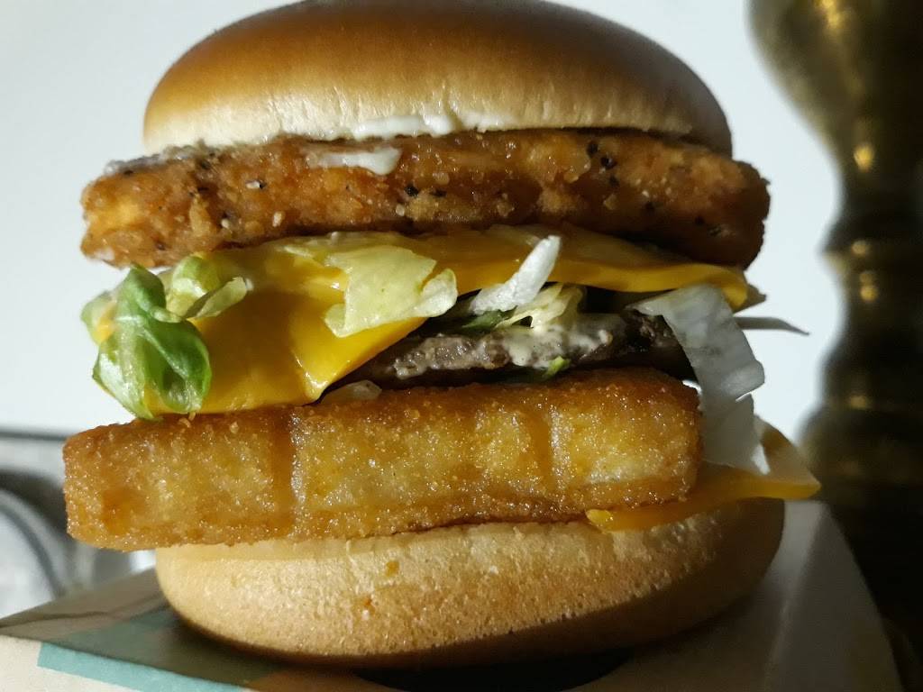 McDonalds | cafe | 950 W Commercial Blvd, Fort Lauderdale, FL 33309, USA | 9549280910 OR +1 954-928-0910