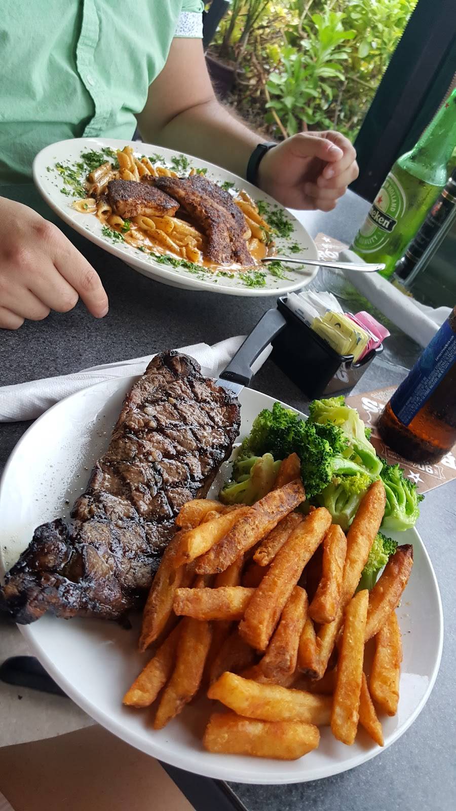 The Bridge Tender Inn & Dockside Bar | restaurant | 135 Bridge St, Bradenton Beach, FL 34217, USA | 9417784849 OR +1 941-778-4849