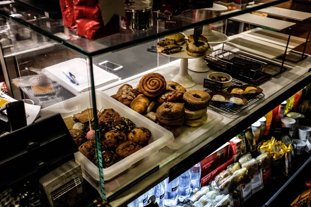 Starbucks | cafe | 4160 Main St #105, Raleigh, NC 27609, USA | 9194200514 OR +1 919-420-0514