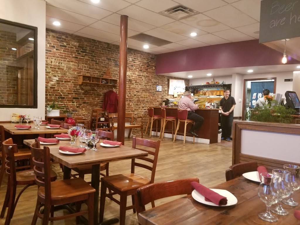 Sweet Rice Charlestown Thai Sushi | meal takeaway | 187 Main St, Boston, MA 02129, USA | 6172425232 OR +1 617-242-5232