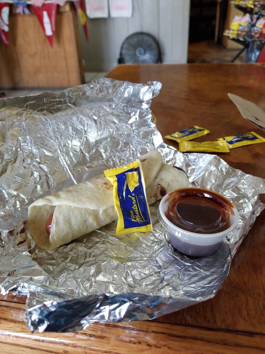 Outlaw BBQ | restaurant | 3101 Ranger Hwy, Weatherford, TX 76088, USA | 8175993520 OR +1 817-599-3520