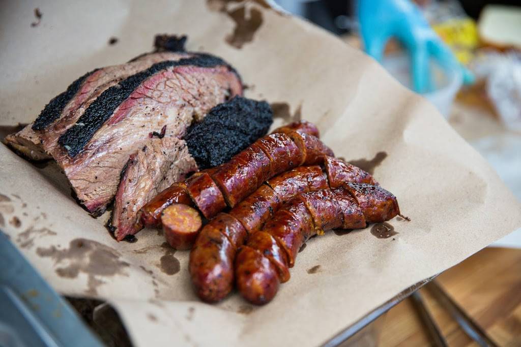 Lewis Barbecue | restaurant | 464 N Nassau St, Charleston, SC 29403, USA | 8438059500 OR +1 843-805-9500