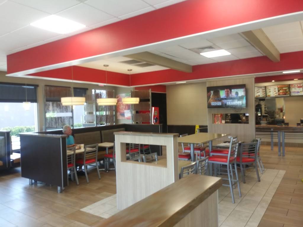 Burger King | restaurant | 6760 22nd Ave N, St. Petersburg, FL 33710, USA | 7273298661 OR +1 727-329-8661