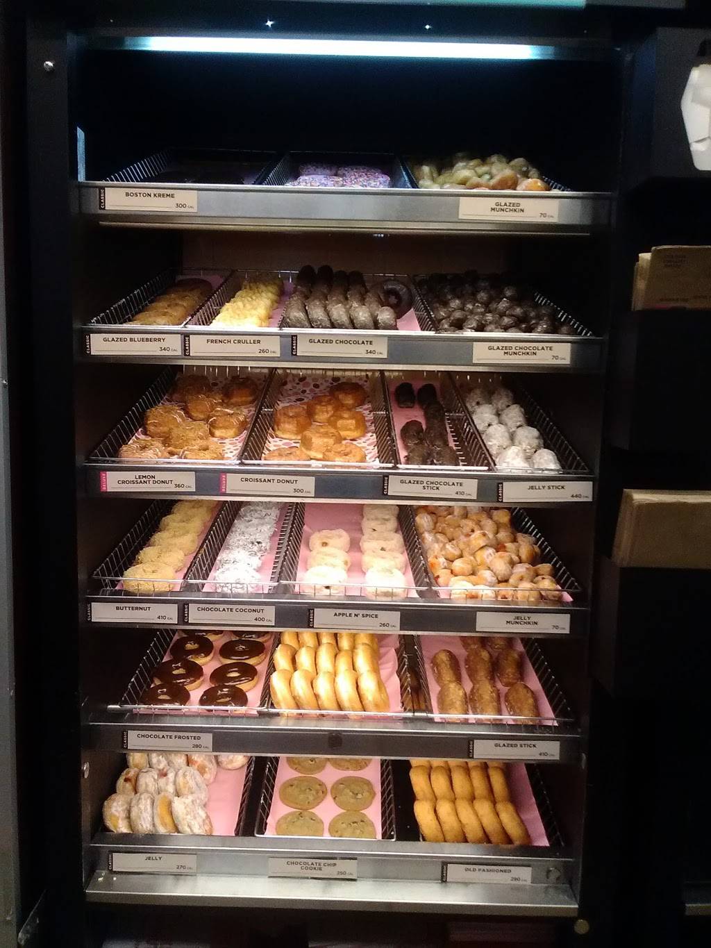 Dunkin | bakery | 322 Palmer Ave, Falmouth, MA 02540, USA | 5085484496 OR +1 508-548-4496
