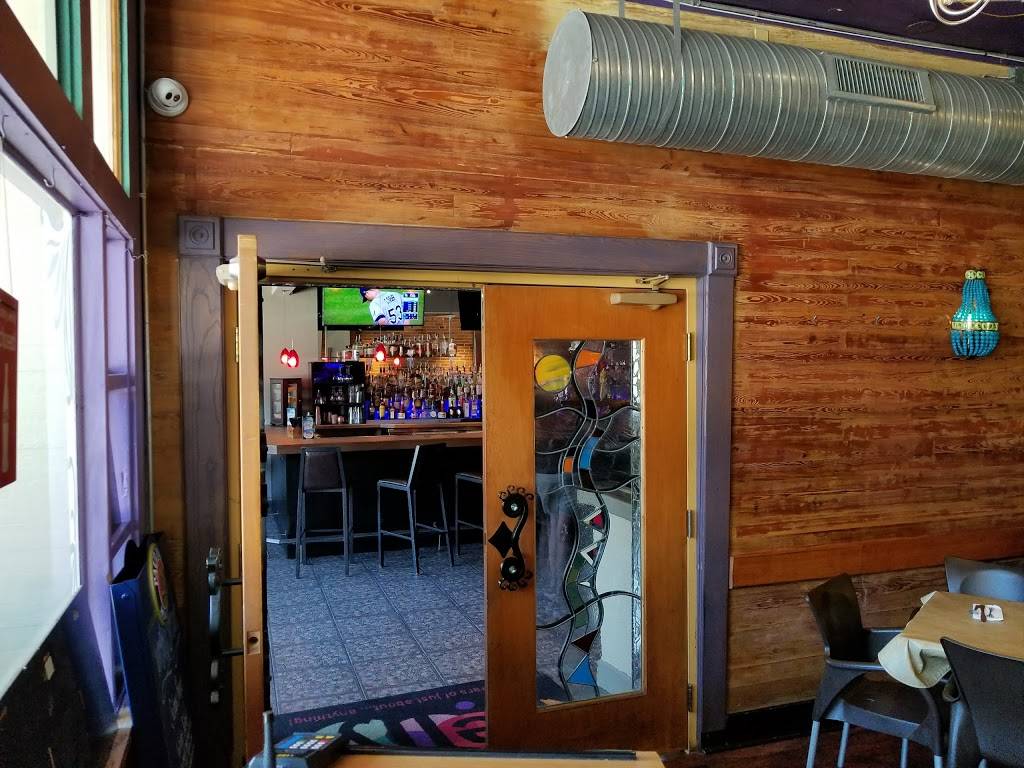 Crown and Bull | restaurant | 319 Main St #5733, Dunedin, FL 34698, USA | 7277365284 OR +1 727-736-5284