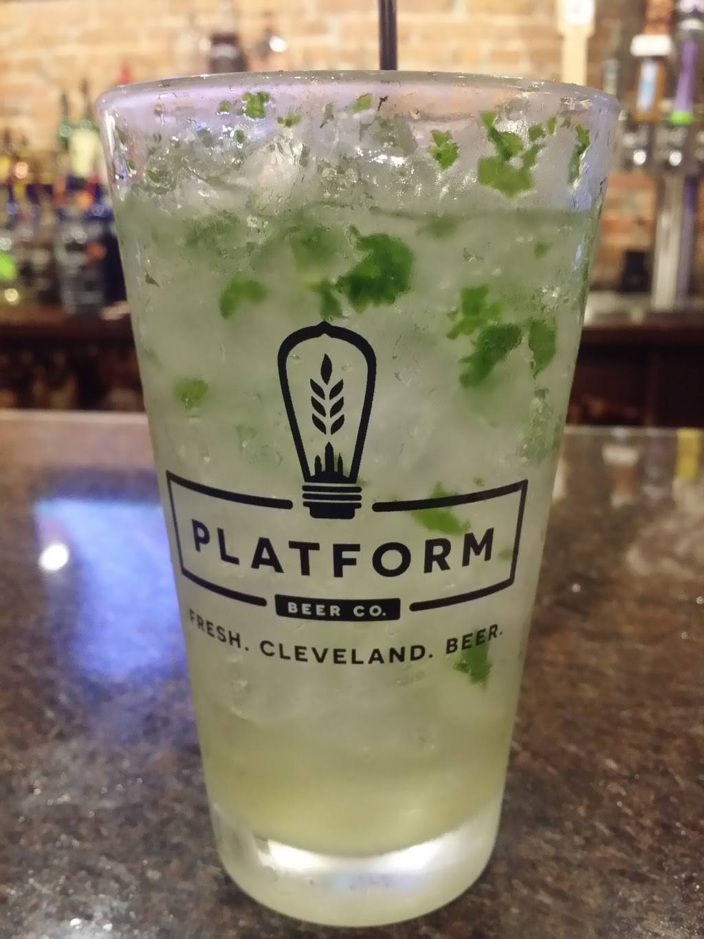 Shore House Tavern | restaurant | 306 W Water St, Sandusky, OH 44870, USA | 4195020060 OR +1 419-502-0060