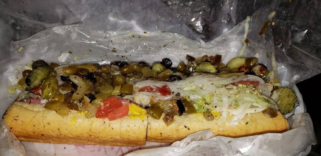 Fontanos Sub | restaurant | 2151 W 95th St, Chicago, IL 60643, USA | 7738817821 OR +1 773-881-7821