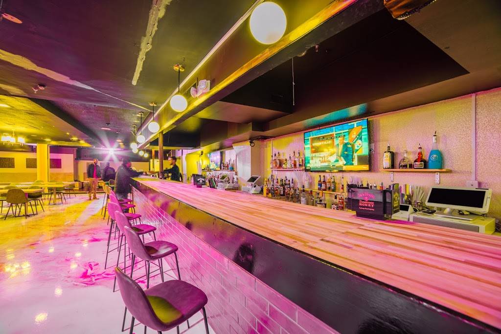 Main Stage | restaurant | 112 N 5th St, Richmond, VA 23219, USA | 8045255053 OR +1 804-525-5053