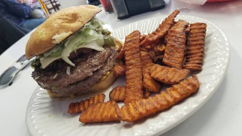 Burger Fresh | restaurant | 804 Gladstell St #110, Conroe, TX 77304, USA | 9367564414 OR +1 936-756-4414