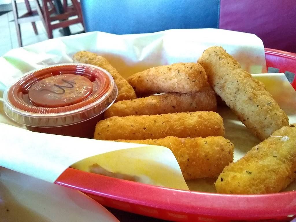 Burger Rush | restaurant | 475 W Stetson Ave, Hemet, CA 92543, USA | 9519292333 OR +1 951-929-2333