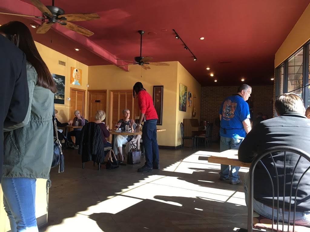 Bistro To Go | restaurant | 748 Lassus St, Shreveport, LA 71106, USA | 3188614833 OR +1 318-861-4833