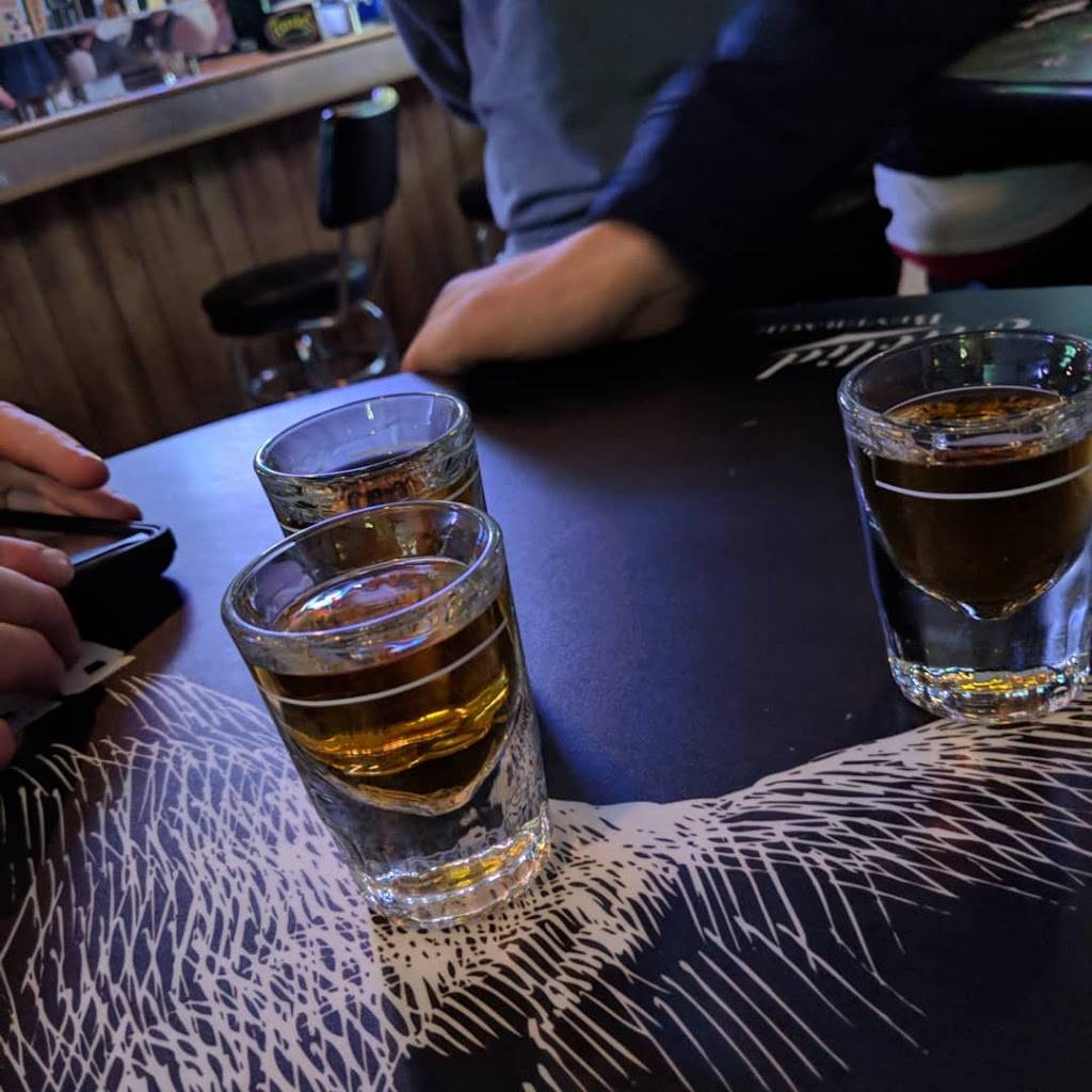 OKeefes Sports Pub & Grub | restaurant | 1331 5th Ave, Moline, IL 61265, USA | 3097620290 OR +1 309-762-0290