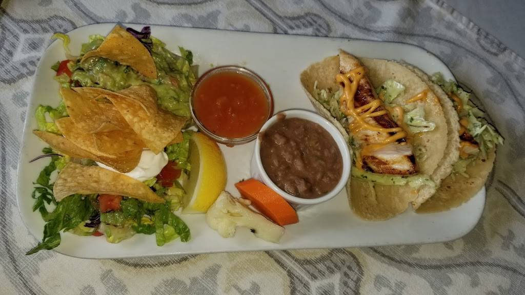 The Quiet Woman | restaurant | 3224 Pacific Coast Hwy, Corona Del Mar, CA 92625, USA | 9496407440 OR +1 949-640-7440