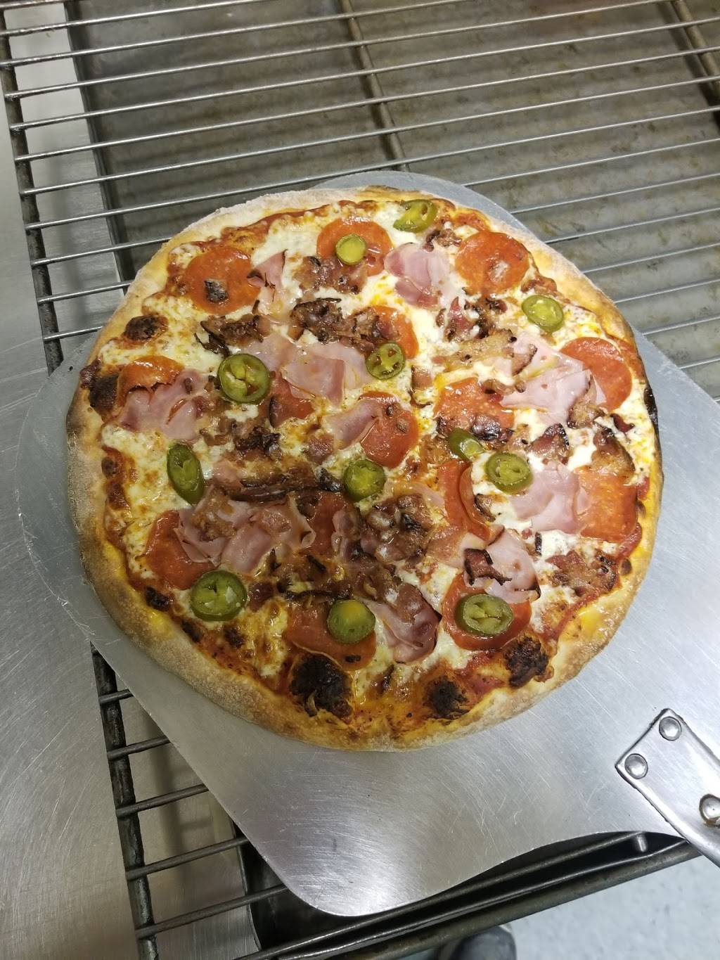 Pizza King | restaurant | 3480 N Woodruff Rd, Weidman, MI 48893, USA | 9896443341 OR +1 989-644-3341