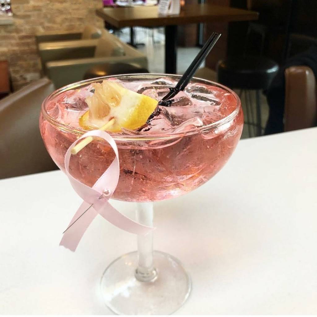 Good To Go Jamaican Cuisine & Event Space | restaurant | 711 Howard St, Evanston, IL 60202, USA | 8478688226 OR +1 847-868-8226