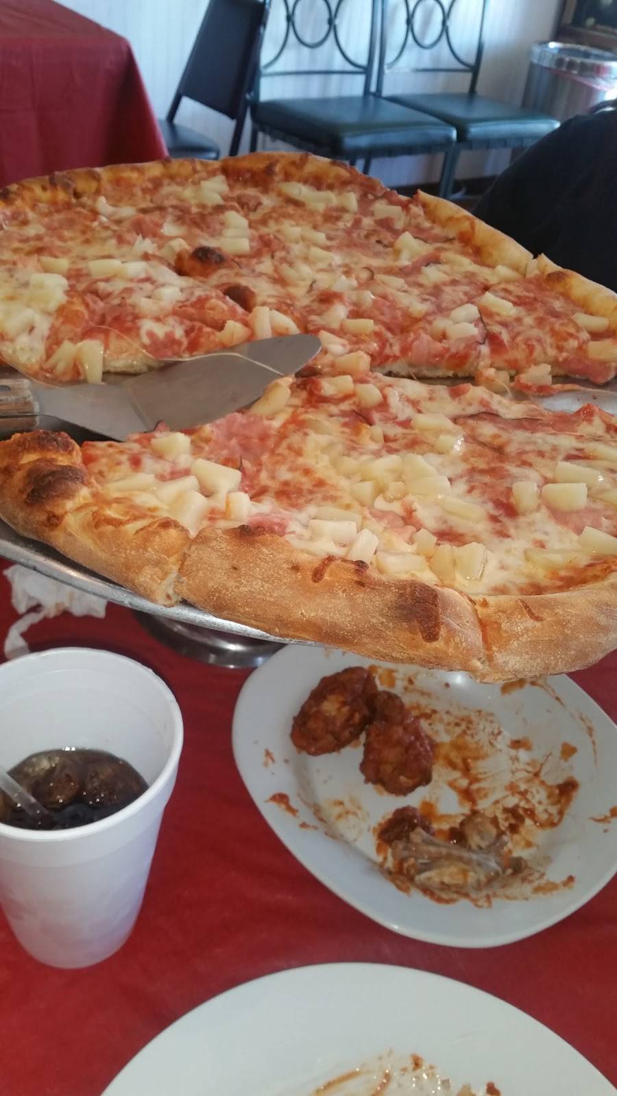Ginas Pizzeria | restaurant | 3017 W Beverly Blvd, Montebello, CA 90640, USA | 3237224031 OR +1 323-722-4031