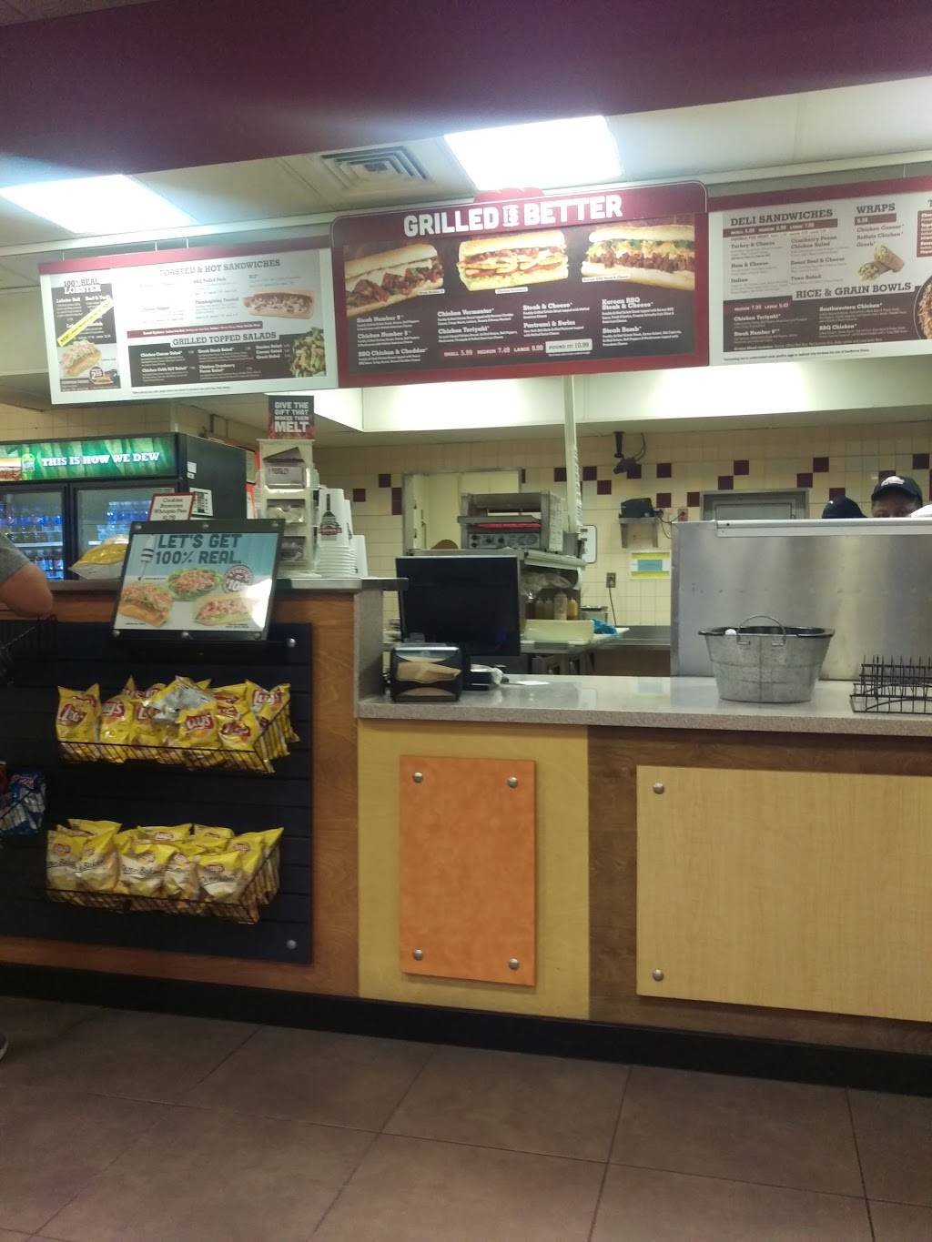 DAngelo Grilled Sandwiches | restaurant | 49 River St, Waltham, MA 02453, USA | 7818930034 OR +1 781-893-0034