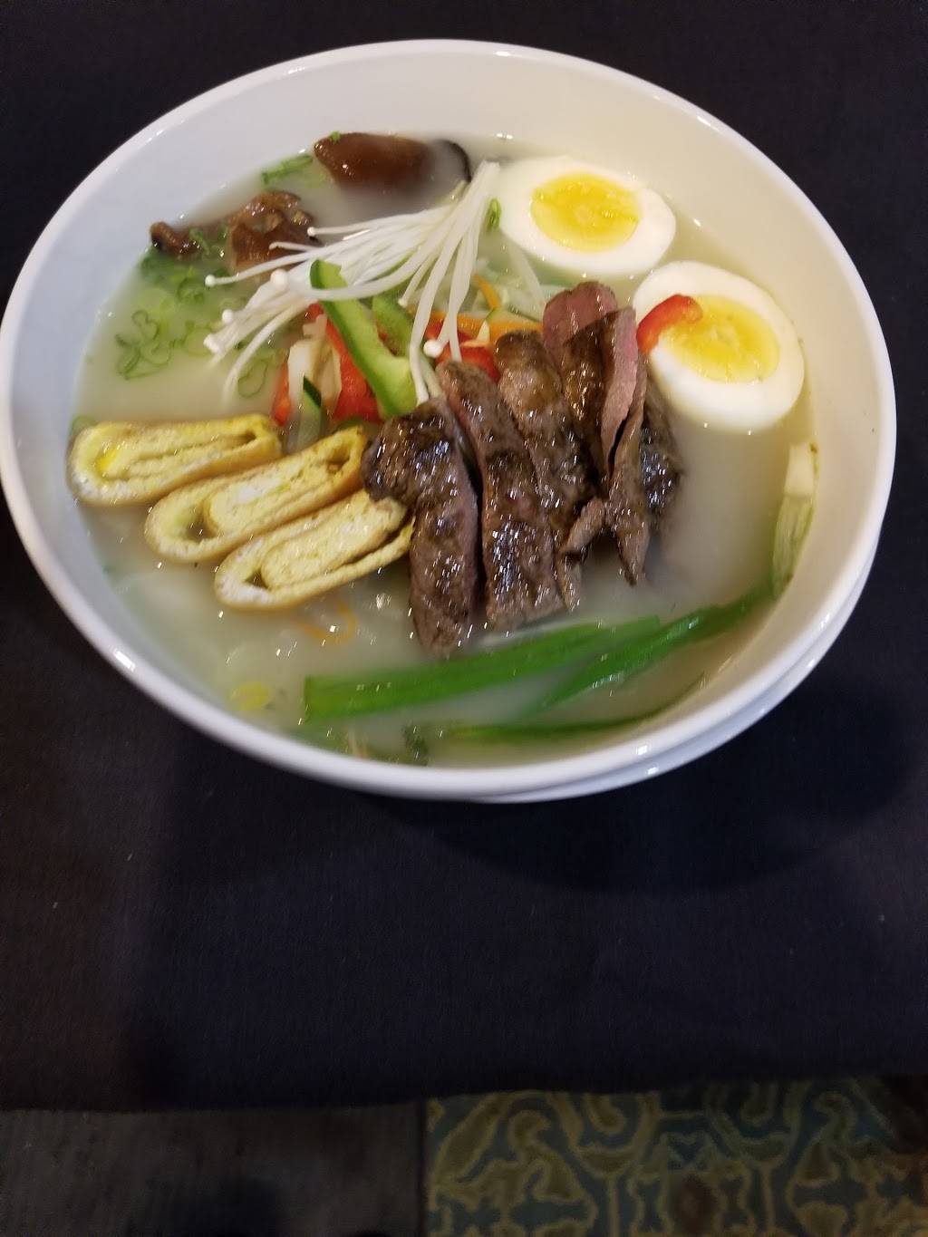 Little Tokyo Sushi & Grill | restaurant | 5815 Windward Pkwy #209, Alpharetta, GA 30005, USA | 7706630630 OR +1 770-663-0630