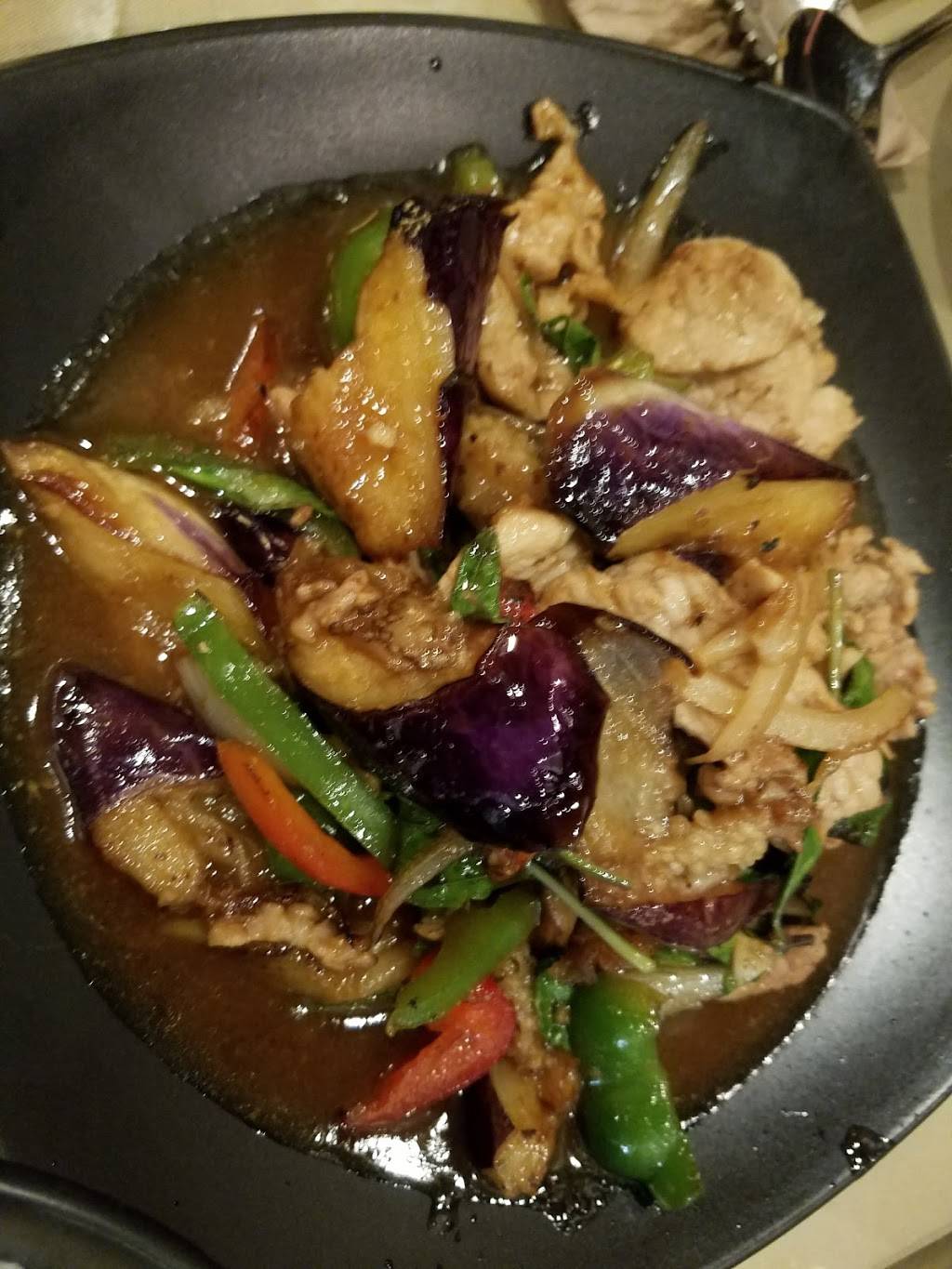 Aiyara Thai Cuisine | restaurant | 41533 Margarita Rd ste m102, Temecula, CA 92591, USA | 9512965758 OR +1 951-296-5758