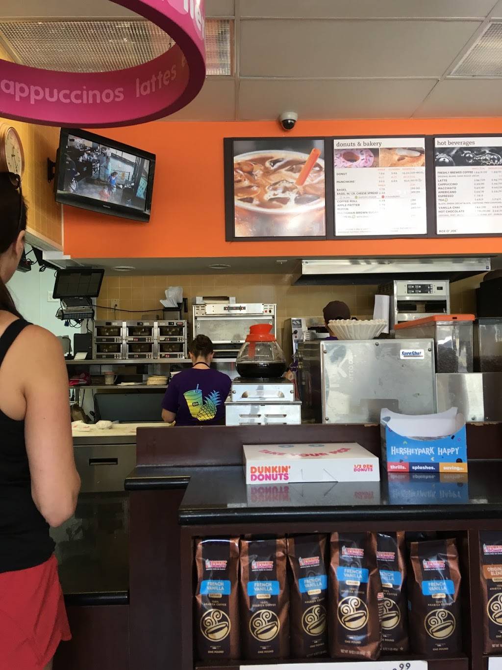 Dunkin | cafe | 1002 S College Ave, Newark, DE 19713, USA | 3023696447 OR +1 302-369-6447