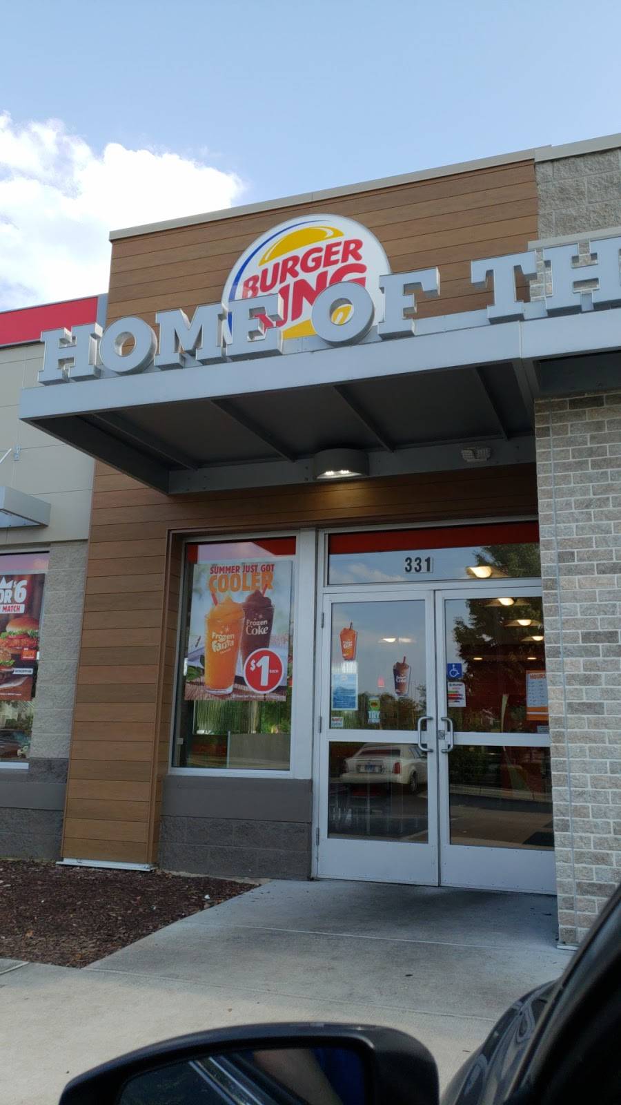 Burger King | restaurant | 331 S Bolingbrook Dr, Bolingbrook, IL 60440, USA | 6306791103 OR +1 630-679-1103