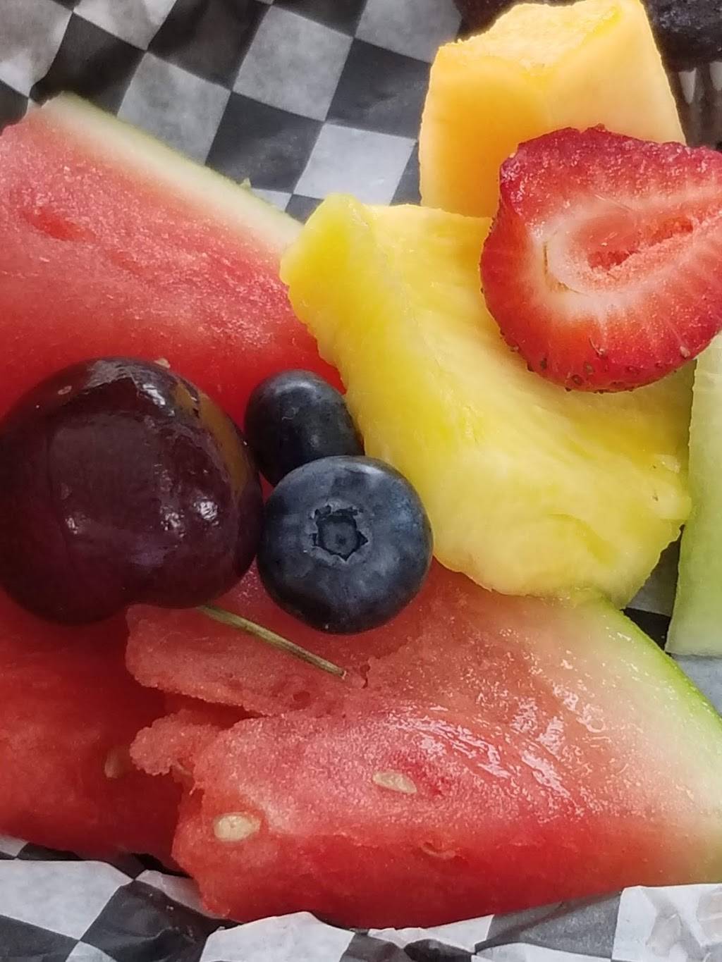 Boat House Patio | restaurant | 30 York St, Stratford, ON N5A 1A1, Canada | 5192717739 OR +1 519-271-7739