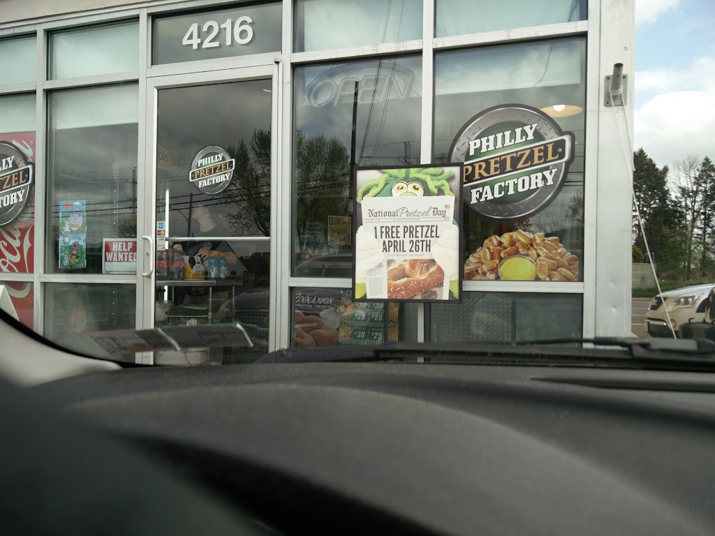 Philly Pretzel Factory | bakery | 4216 Woodbourne Rd, Levittown, PA 19057, USA | 2159464679 OR +1 215-946-4679