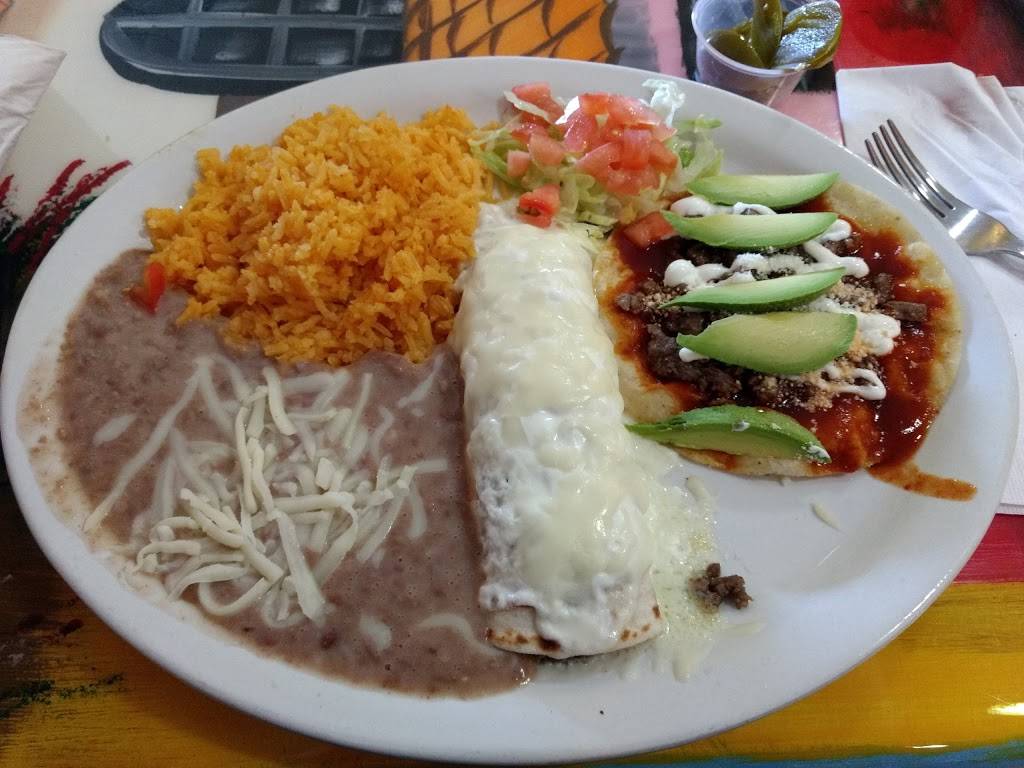 El Patio Restaurant | restaurant | 214 N Columbus St, West Liberty, IA 52776, USA | 3196277334 OR +1 319-627-7334