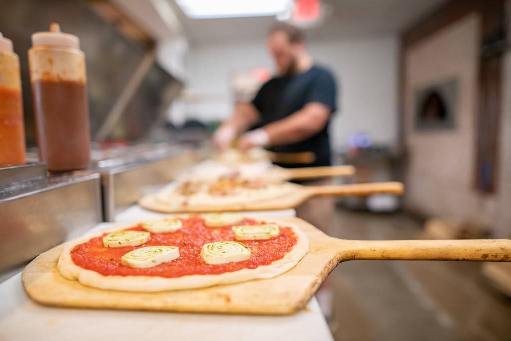 Pizzelii | restaurant | 7639 Wooster Pike, Cincinnati, OH 45227, USA | 5134073007 OR +1 513-407-3007