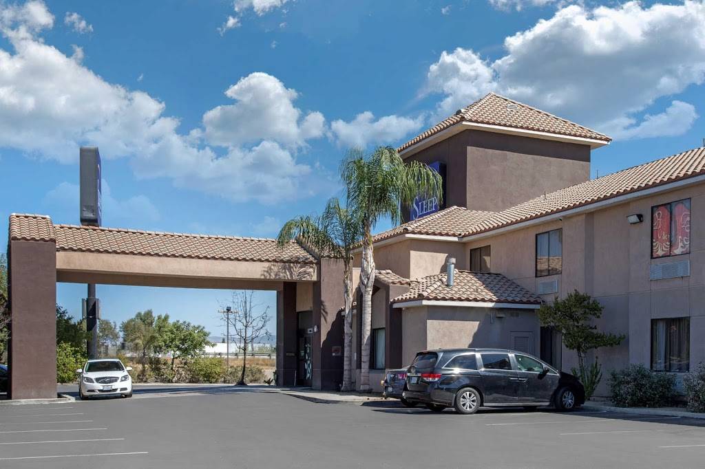 Sleep Inn & Suites | restaurant | 6257 Knudsen Dr, Bakersfield, CA 93308, USA | 6613992100 OR +1 661-399-2100