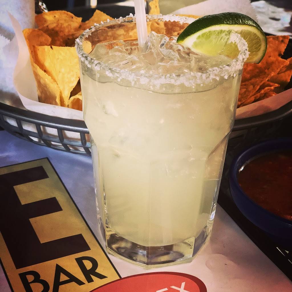 E Bar Tex-Mex | restaurant | 1901 N Haskell Ave. #120, Dallas, TX 75204, USA | 2148243227 OR +1 214-824-3227