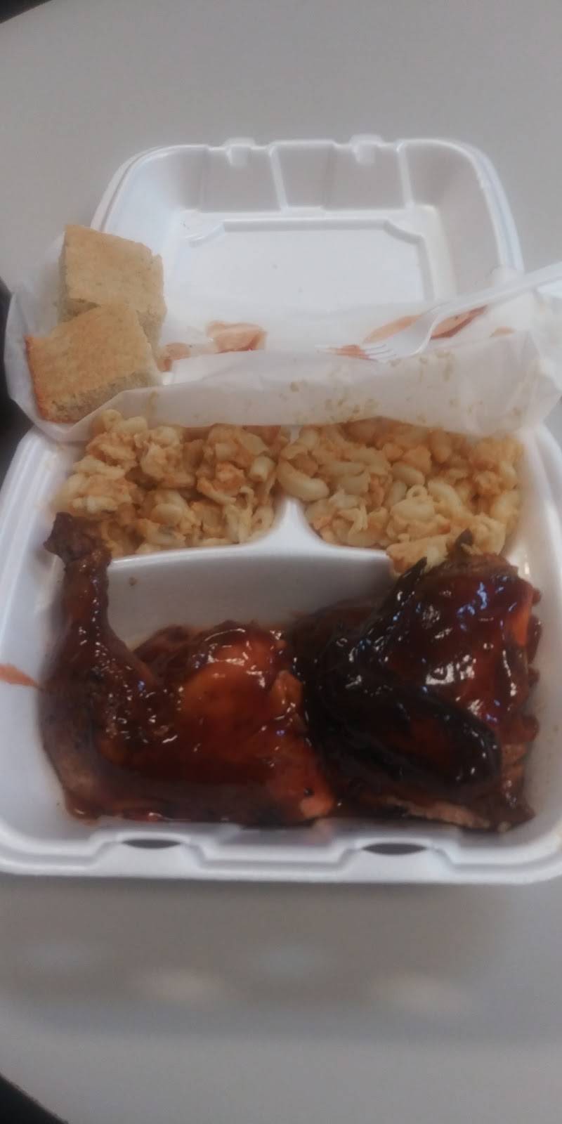 Judds Bar-B-Que | restaurant | 2329 Romig Rd, Akron, OH 44320, USA | 2346783952 OR +1 234-678-3952