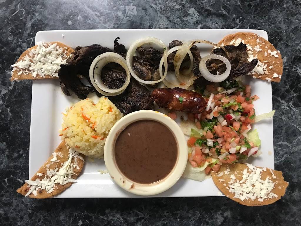 Usuluteco Restaurante Salvadoreño | restaurant | 1511 S Union St, Des Moines, IA 50315, USA | 5152880969 OR +1 515-288-0969