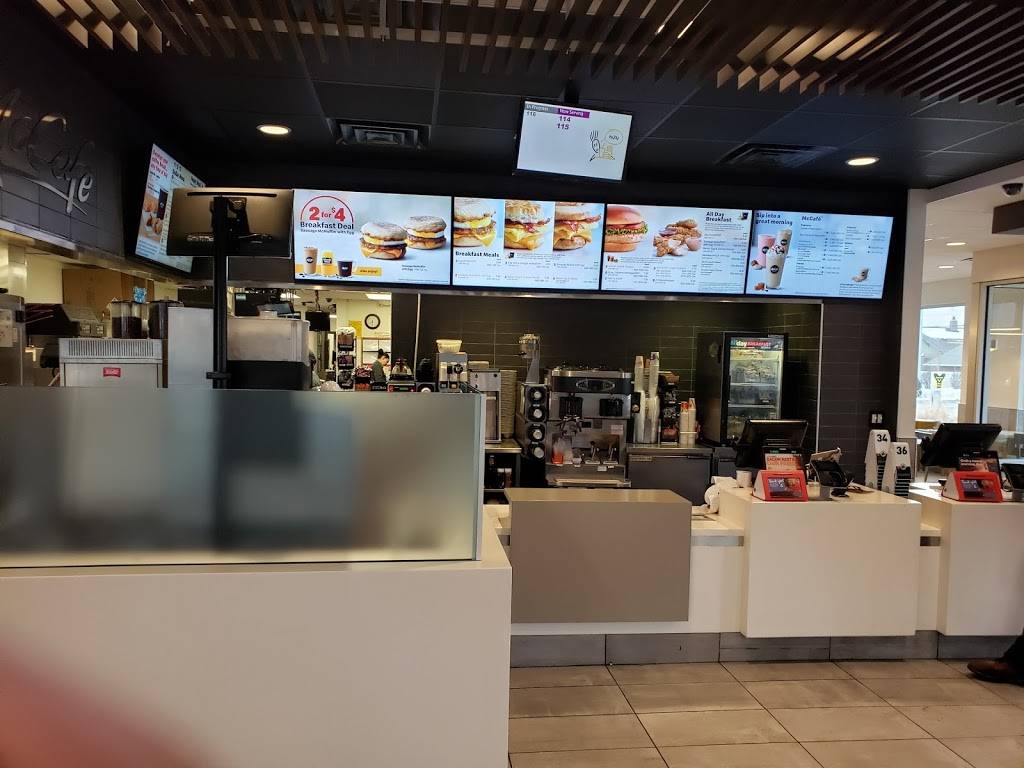 McDonalds | cafe | 3320 W 38th Ave, Denver, CO 80211, USA | 3034580127 OR +1 303-458-0127