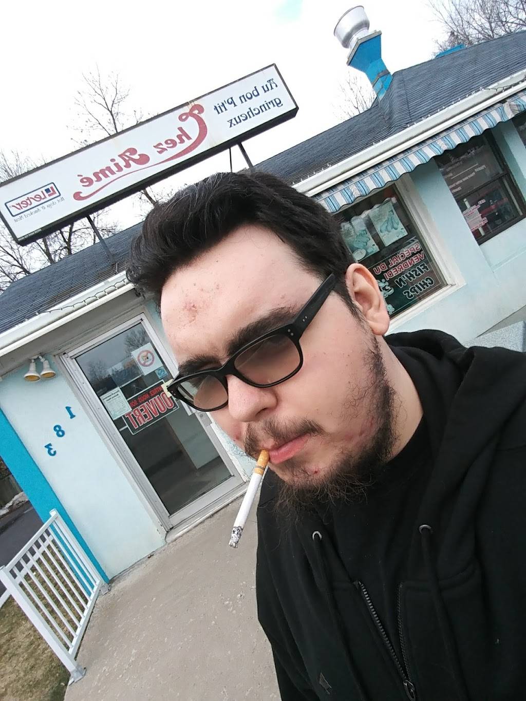 Chez Aime | meal takeaway | 183 5e Avenue, LÎle-Perrot, QC J7V 4X9, Canada | 5144252722 OR +1 514-425-2722