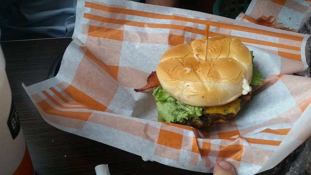 Back Yard Burgers | restaurant | 436 N Perkins Rd, Memphis, TN 38117, USA | 9017631833 OR +1 901-763-1833