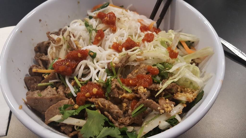 Pho Indy | restaurant | 4634 Coldwater Rd, Fort Wayne, IN 46825, USA | 2607154152 OR +1 260-715-4152