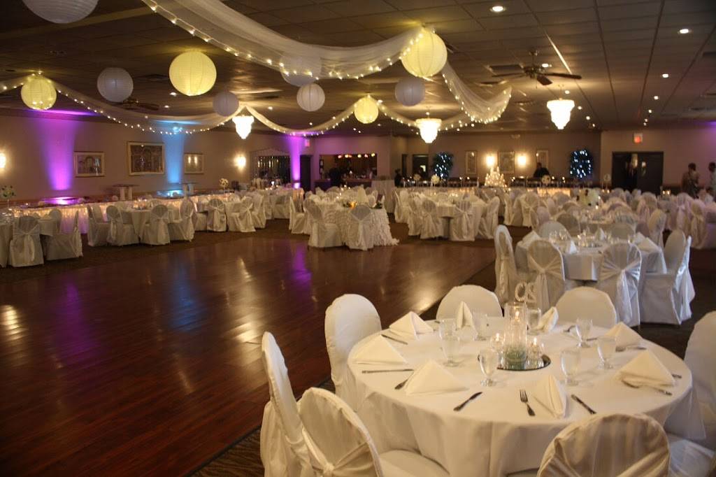 Roby Lees Restaurant & Banquet Center | restaurant | 425 Ridge Rd, Newton Falls, OH 44444, USA | 3308720983 OR +1 330-872-0983