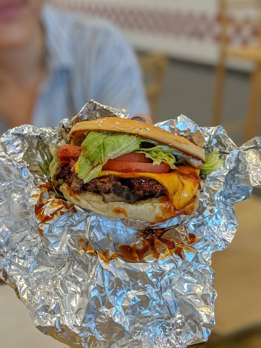 Five Guys | meal takeaway | 1339 Coolidge Hwy, Troy, MI 48084, USA | 2486493483 OR +1 248-649-3483