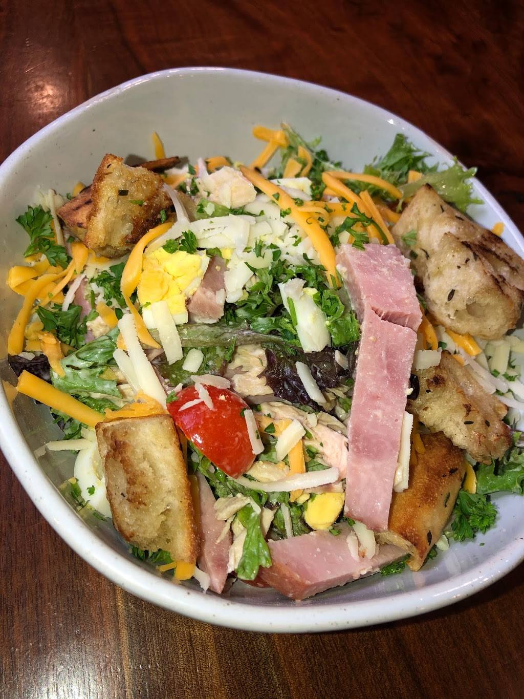 B. Franklins American Tavern | restaurant | 14425 New Bedford Way, Woodbridge, VA 22192, USA | 7039106824 OR +1 703-910-6824