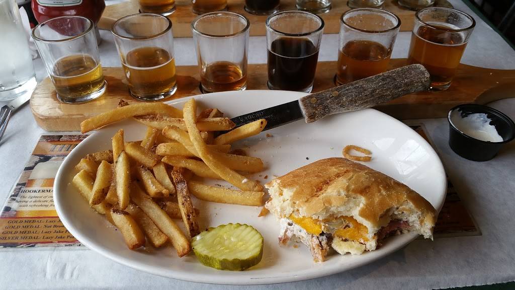 Long Valley Pub & Brewery at Restaurant Village | restaurant | 1 Fairmount Rd, Long Valley, NJ 07853, USA | 9088761122 OR +1 908-876-1122