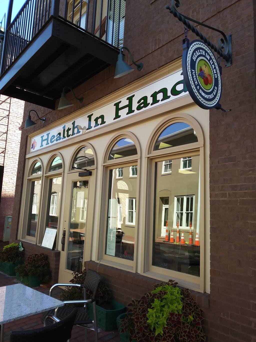 Health in Hand Juice and Smoothie Bar | restaurant | 201 Wall St A, Spartanburg, SC 29306, USA | 8647072692 OR +1 864-707-2692