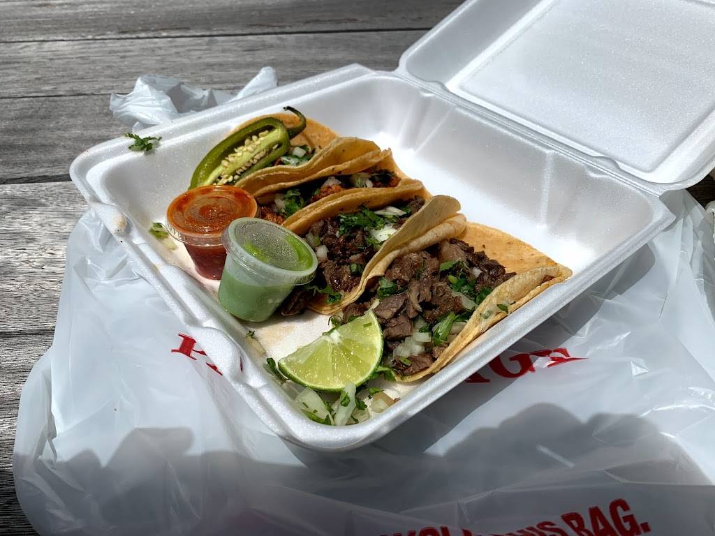Johns Backyard Grill | restaurant | 17604 Davenport Rd, Dallas, TX 75252, USA | 9727331439 OR +1 972-733-1439