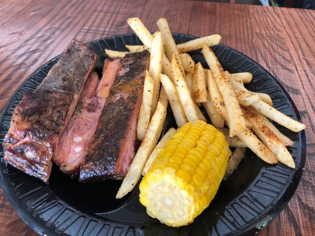 The Salt Lick | restaurant | 3200 Terminal A, 3200 Terminal A E Airfield Dr, Dallas, TX 75261, USA | 9729737303 OR +1 972-973-7303