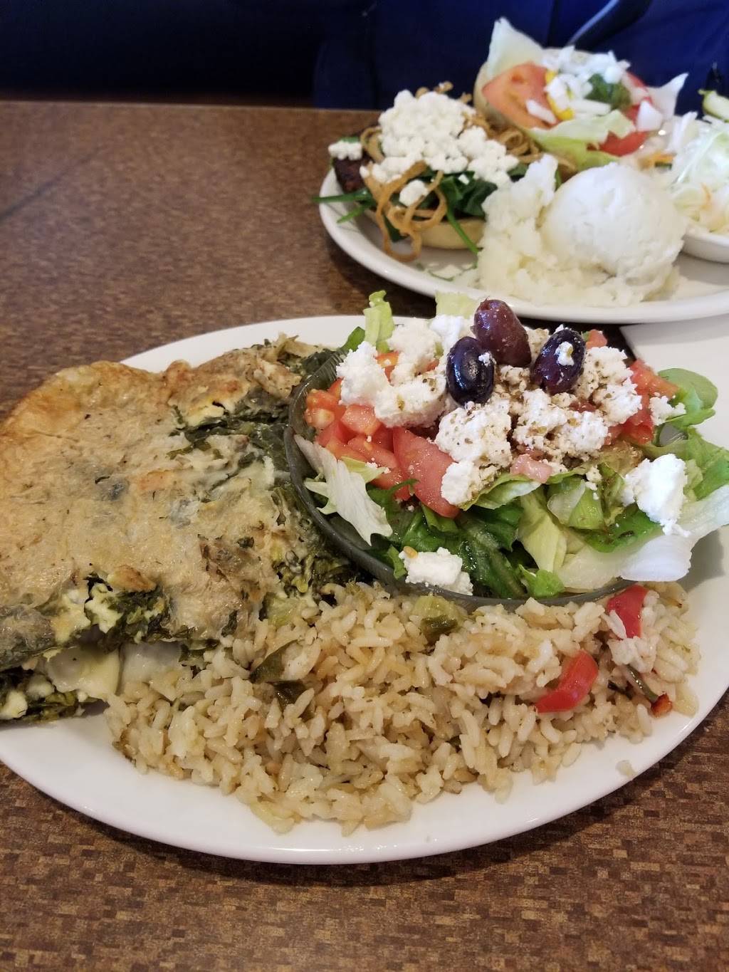 Johns Restaurant | restaurant | 1643 London Line, Sarnia, ON N7W 1A9, Canada | 5195429821 OR +1 519-542-9821