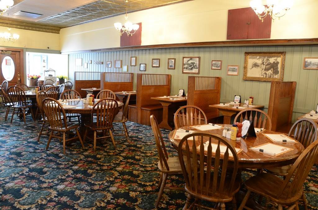 Clementines | restaurant | 500 Phoenix St, South Haven, MI 49090, USA | 2696374755 OR +1 269-637-4755