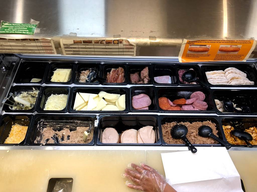 Subway Restaurants | restaurant | 1295 Washington Ave, San Leandro, CA 94577, USA | 5103510100 OR +1 510-351-0100