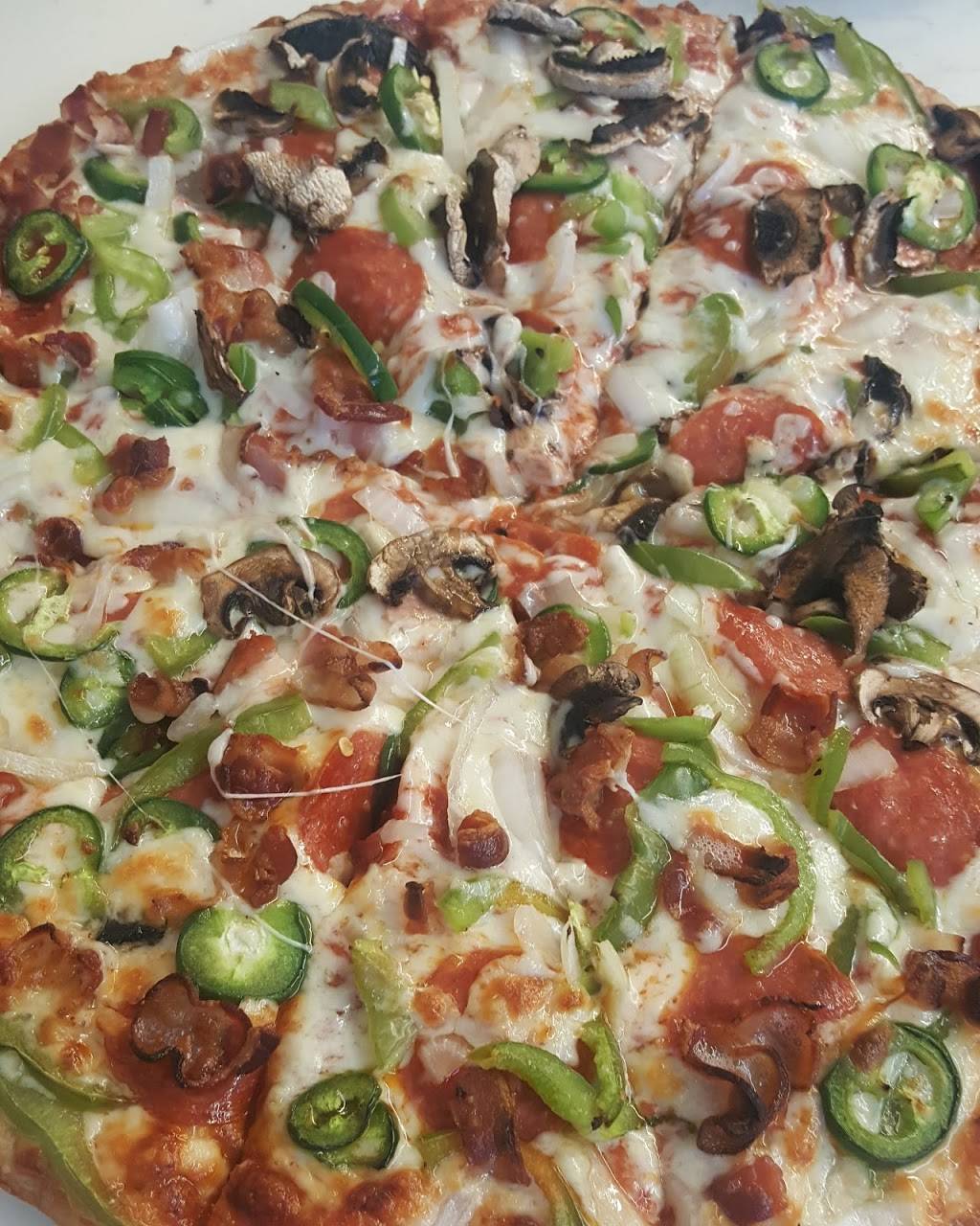 Two Friends Pizza House | restaurant | 166 Bridgeport Ave, Milford, CT 06460, USA | 2033010396 OR +1 203-301-0396